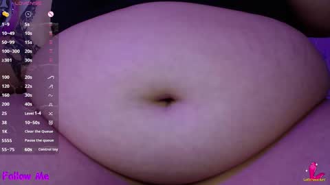 Snapshot of hecate23 chatting on 10/23/25, 02:16 Cath online show from 10/23/25, 02:16