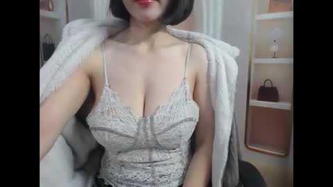 love bug online show from 02/09/26, 07:12