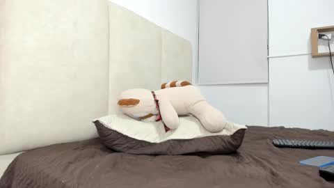  18 online show from 12/20/25, 08:43