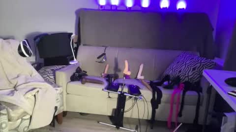 Snapshot of hectorramirezxxx chatting on 04/20/26, 02:03 LockedThug online show from 04/20/26, 02:03