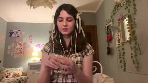 Sarah online show from 12/02/25, 03:51