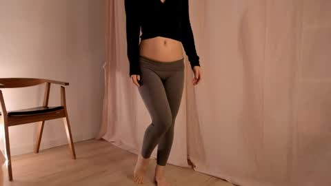 Jeen online show from 01/14/25, 12:22