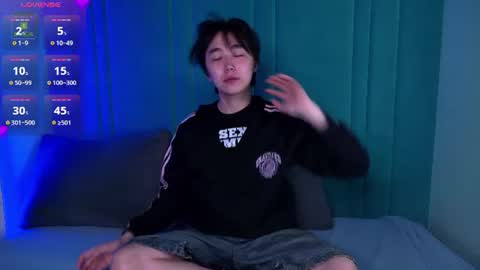 Snapshot of heejinwang chatting on 06/24/26, 06:45 HEEJIN online show from 06/24/26, 06:45