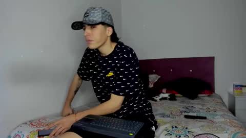 heellboy_ online show from 02/23/26, 09:06