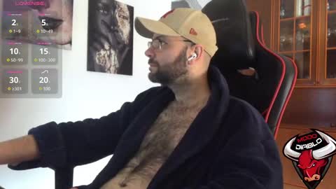 Snapshot of heels4funn chatting on 02/24/25, 08:17 Fran online show from 02/24/25, 08:17