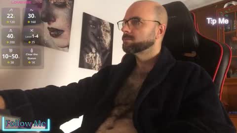 Snapshot of heels4funn chatting on 11/12/25, 08:15 Fran online show from 11/12/25, 08:15