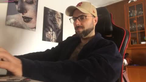 Snapshot of heels4funn chatting on 11/13/25, 08:13 Fran online show from 11/13/25, 08:13