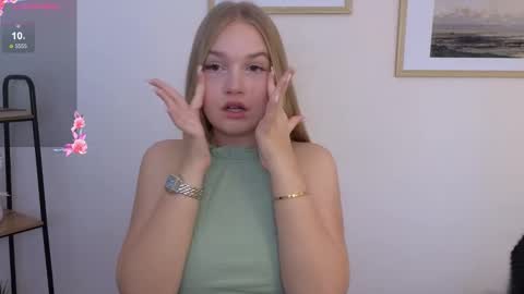 Sofi online show from 10/04/25, 06:11