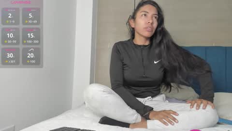 heidi_feuer online show from 10/14/25, 12:28