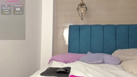 heidi_feuer online show from 10/16/25, 12:39