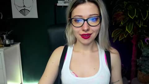 Heidi online show from 12/23/24, 11:36