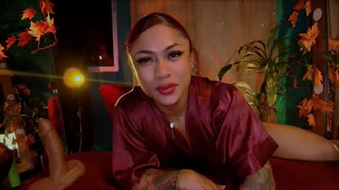 Snapshot of heidicox chatting on 01/19/25, 05:15 Heidi  online show from 01/19/25, 05:15