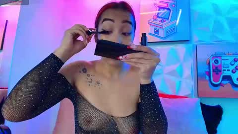   online show from 02/10/25, 11:25