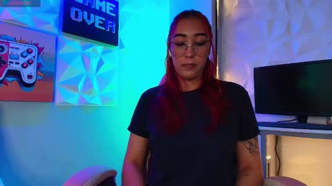   online show from 02/11/25, 02:02