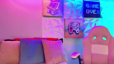   online show from 02/28/25, 11:36