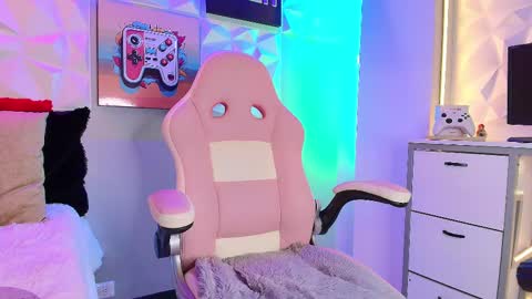   online show from 02/28/25, 08:50