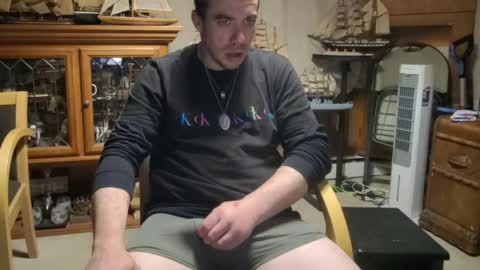 xxScubaStevexx online show from 04/09/26, 09:26