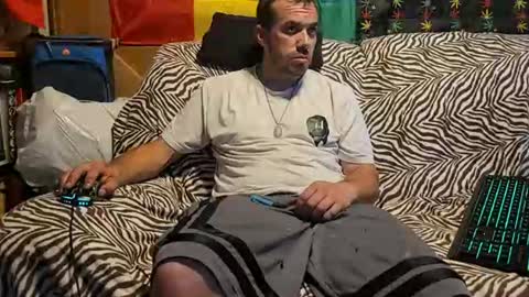 xxScubaStevexx online show from 06/11/26, 10:57