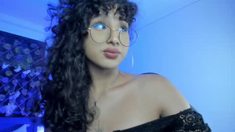 Snapshot of heka_prudence chatting on 12/07/24, 03:36 Heka Prudence online show from 12/07/24, 03:36