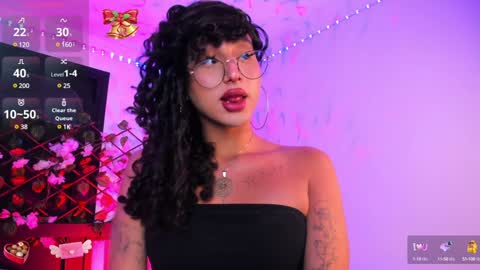 Snapshot of heka_prudence chatting on 02/06/25, 03:37 Heka Prudence online show from 02/06/25, 03:37