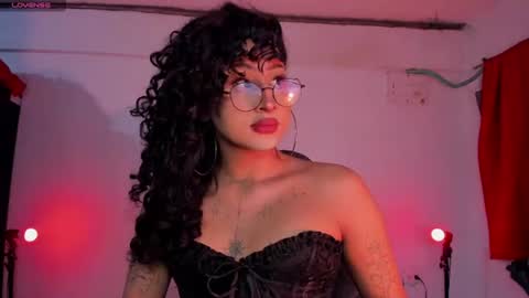 Snapshot of heka_prudence chatting on 07/26/26, 05:04 Heka Prudence online show from 07/26/26, 05:04