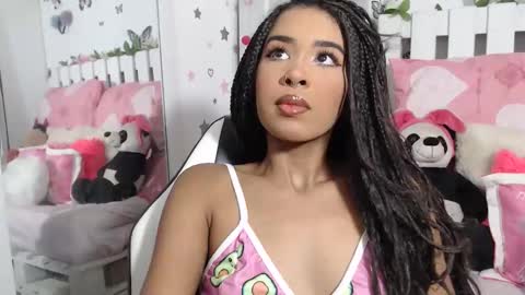 hella online show from 06/04/26, 04:18