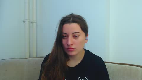 helen_adams_ online show from 02/10/25, 07:04