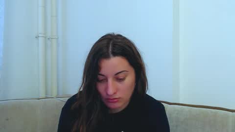 helen_adams_ online show from 03/05/25, 11:17