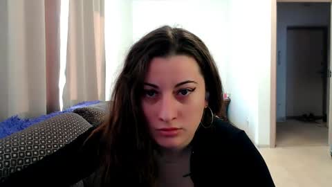 helen_adams_ online show from 05/10/26, 04:50