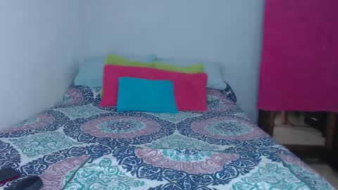 Helen online show from 11/24/25, 07:46