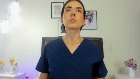 Helen  online show from 06/17/26, 12:50