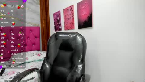 Helen online show from 06/27/26, 06:46