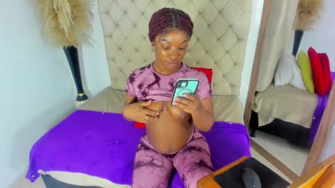 HELENA COPPER online show from 11/01/25, 08:11