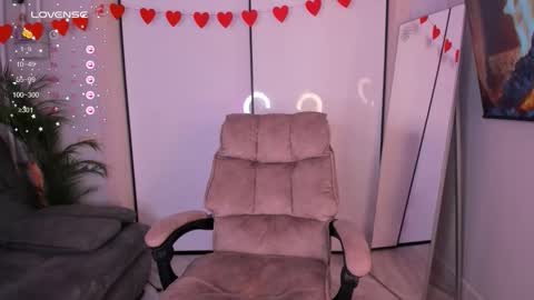 Helen online show from 03/08/26, 03:27