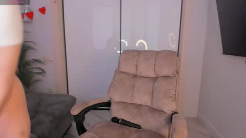 Snapshot of helena_lorente chatting on 06/01/26, 03:47 Helen online show from 06/01/26, 03:47