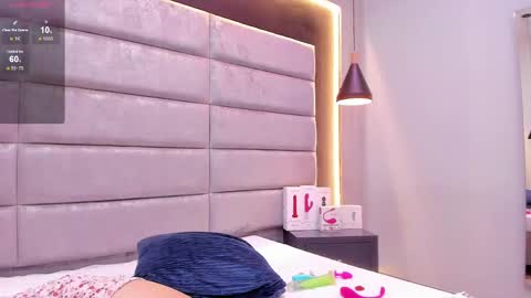 Helen online show from 02/06/25, 03:20