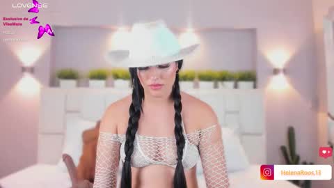 H E L E N A  online show from 02/18/26, 07:54