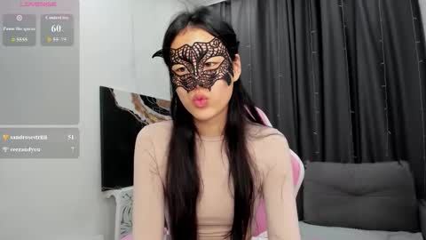 Hi I am Helen online show from 03/27/26, 02:28