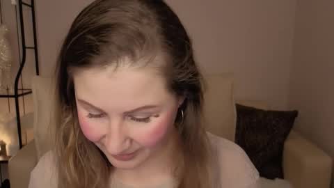 Helen online show from 12/19/25, 06:42