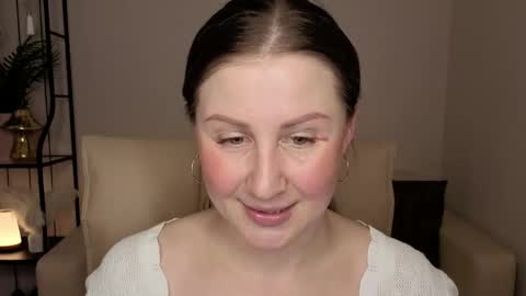 Helen online show from 05/04/26, 09:05