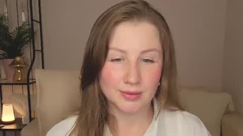 Snapshot of helens_lov chatting on 06/26/26, 02:16 Helen online show from 06/26/26, 02:16