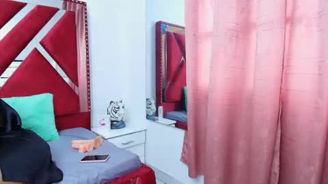 Helen Sommers online show from 03/04/26, 07:53