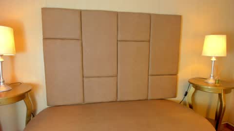 Helen or Hells online show from 04/13/26, 01:16