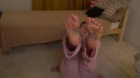 Helga online show from 03/03/26, 12:44