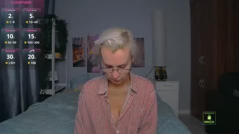 Helga online show from 12/12/24, 04:32