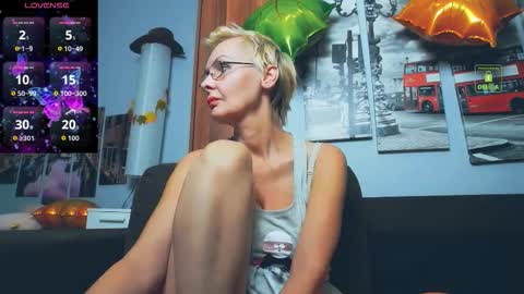 Helga online show from 11/19/25, 01:11