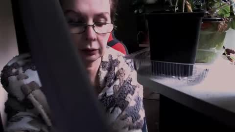 Snapshot of helgahimmele chatting on 05/31/26, 01:18 Helga online show from 05/31/26, 01:18
