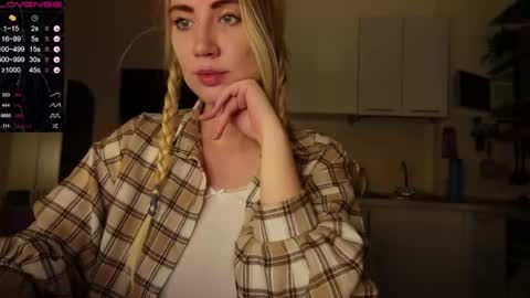 Snapshot of helgapataki chatting on 02/02/25, 01:34 Helga online show from 02/02/25, 01:34