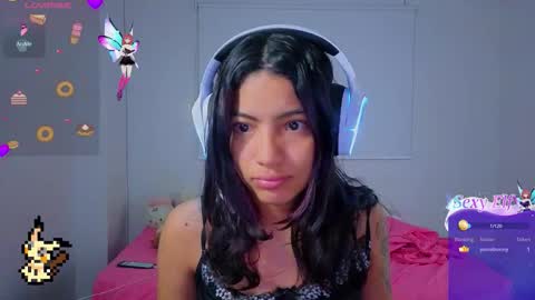 Helia Transfem and Amy online show from 01/18/26, 09:24