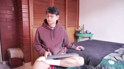 Helio online show from 04/09/26, 06:46